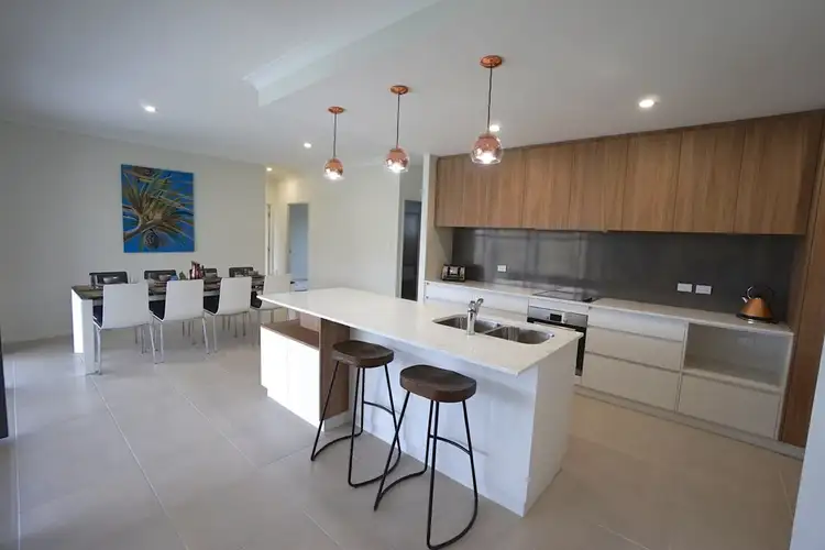 Seventh view of Homely house listing, 10 Yarrabee Close, Mareeba QLD 4880