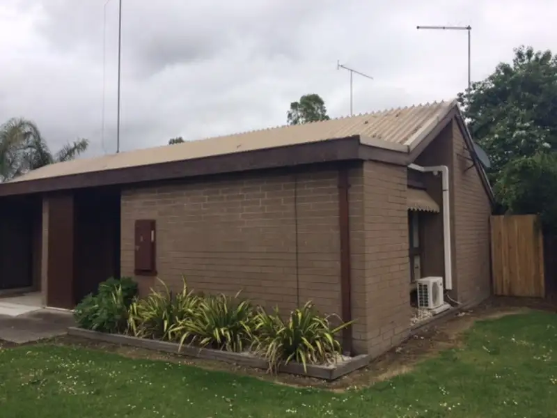 Main view of Homely unit listing, 2 Wigg Close, Traralgon VIC 3844