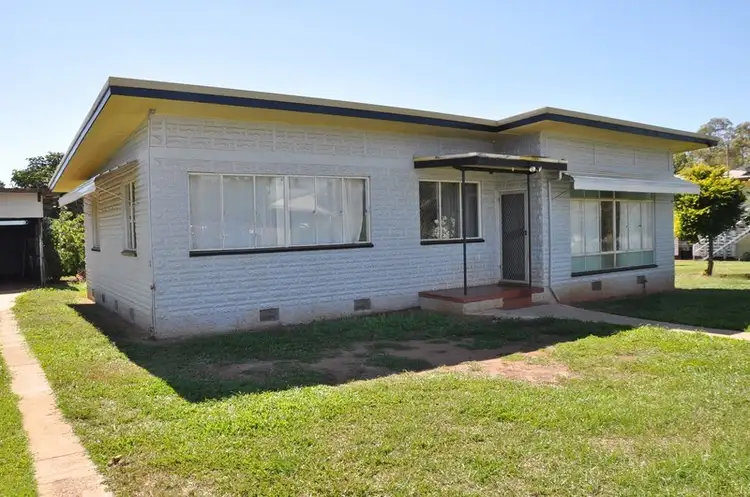 31 Fenwick Street, Mareeba QLD 4880