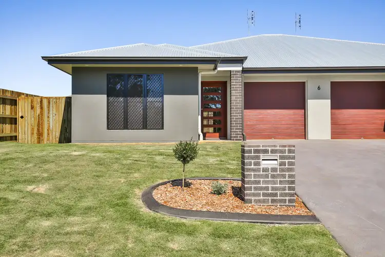 Second view of Homely unit listing, 2/6 Dove Crescent, Kleinton QLD 4352