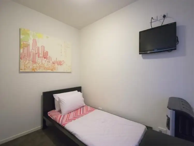 Sixth view of Homely apartment listing, 2/17-19 Macquarie Street, Prahran VIC 3181