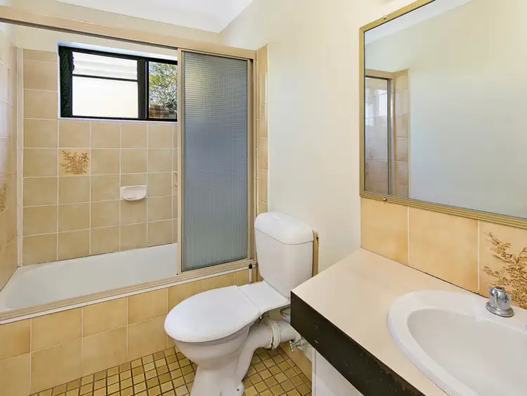 Sixth view of Homely apartment listing, 4/29 Bellevue Terrace, St Lucia QLD 4067