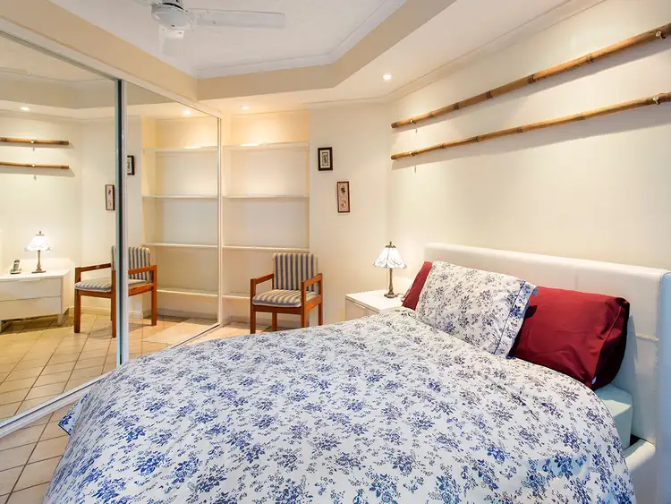 Fifth view of Homely unit listing, 4/16 Patrick Lane, Toowong QLD 4066