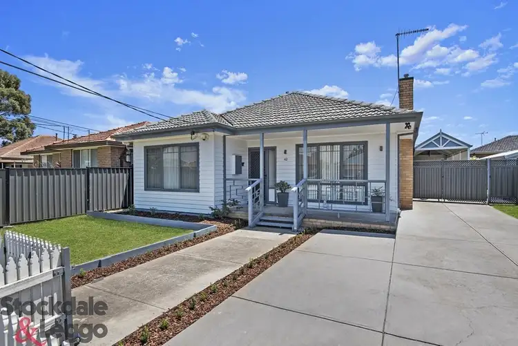 42 Clarke Avenue, St Albans VIC 3021