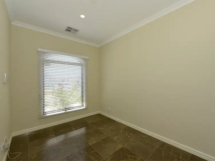 Sixth view of Homely house listing, 15 Summerville Bvd, Caversham WA 6055
