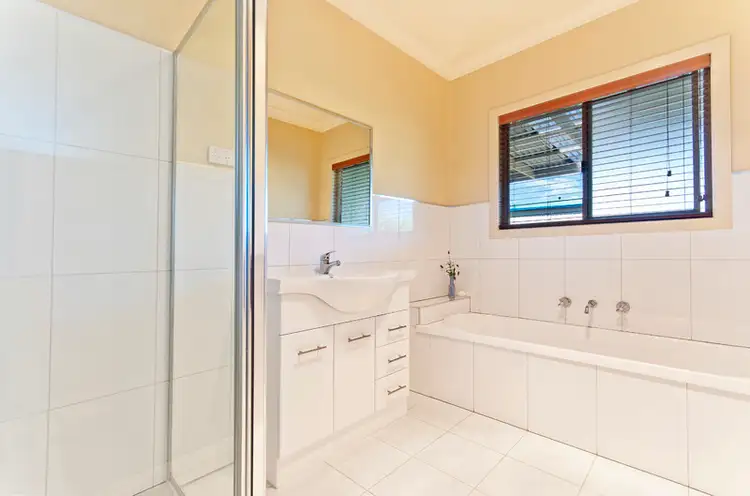 Fifth view of Homely house listing, 30 Gordon Street, Hamilton VIC 3300