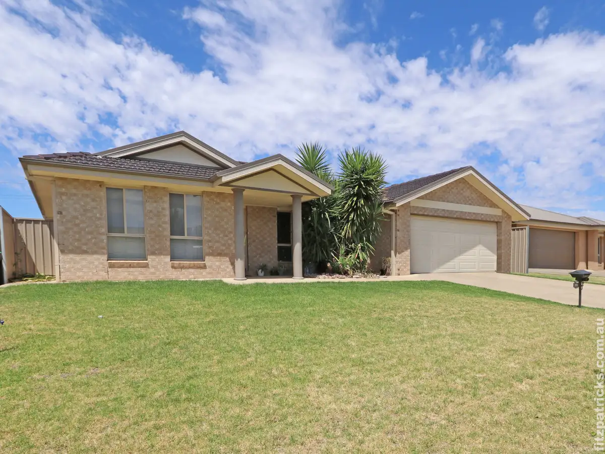 Main view of Homely house listing, 39 Barrima Drive, Glenfield Park NSW 2650