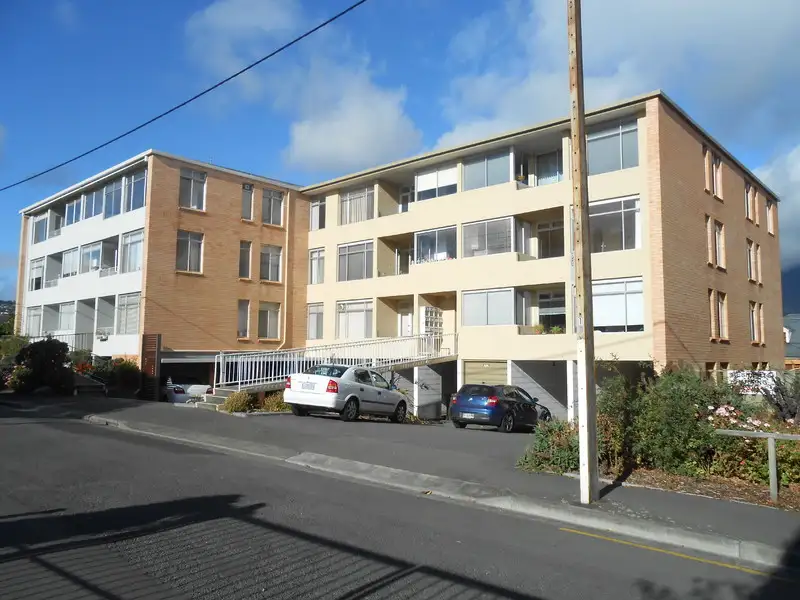 Main view of Homely unit listing, 8/15 Battery Square, Battery Point TAS 7004