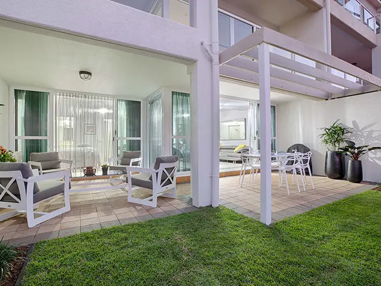 Sixth view of Homely apartment listing, 15 Vernon Terrace, Teneriffe QLD 4005