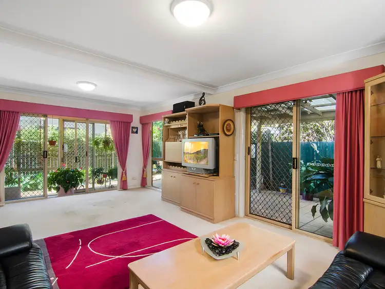 Third view of Homely townhouse listing, 2/5 Leyte Avenue, Palm Beach QLD 4221
