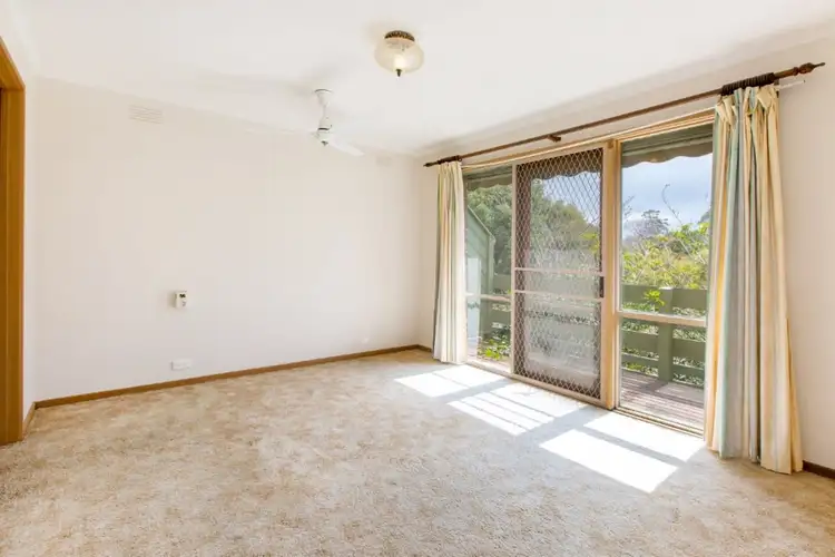 Fourth view of Homely townhouse listing, 3/6 Lucerne Avenue, Mornington VIC 3931