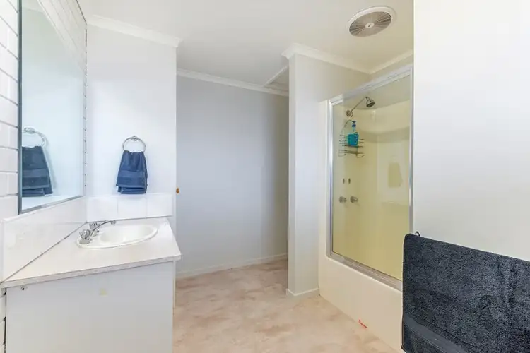 Fifth view of Homely unit listing, Unit 2/106 Hearn Street, Colac VIC 3250