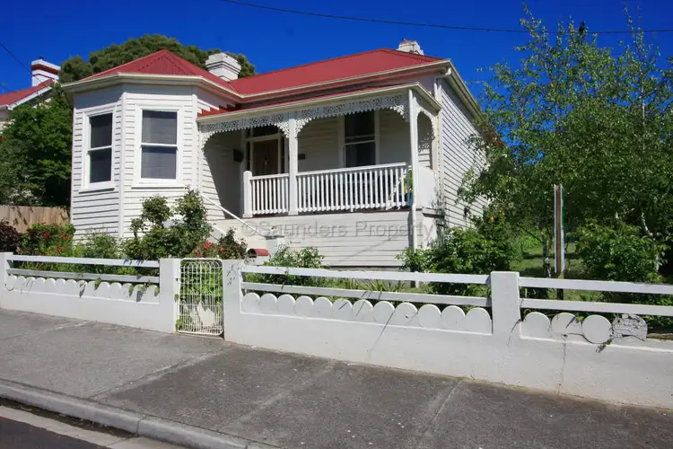 34 Macfie Street, Devonport TAS 7310