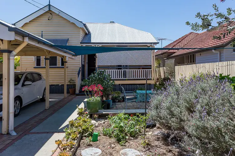 32 Graceville Avenue, Graceville QLD 4075