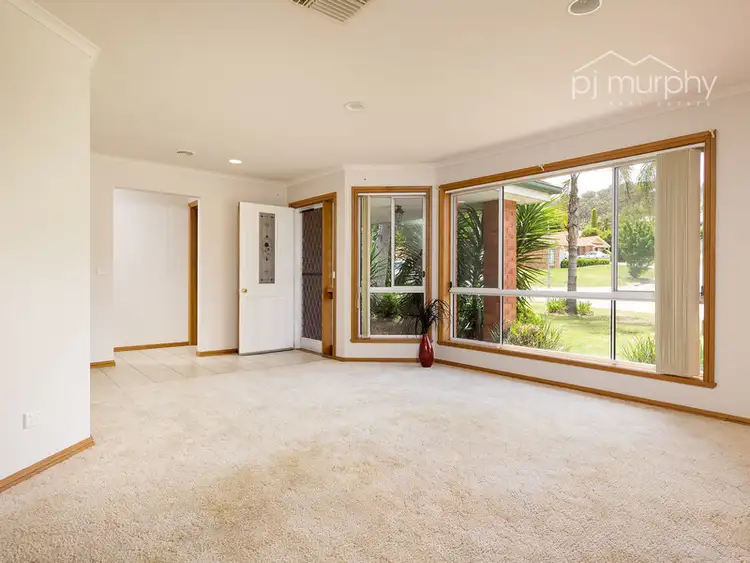 Sixth view of Homely house listing, 88 Crawshaw Crescent, Glenroy NSW 2640