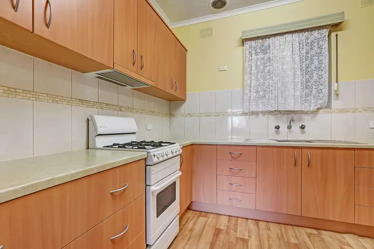 Second view of Homely house listing, 7 Karyn Crescent, Brahma Lodge SA 5109