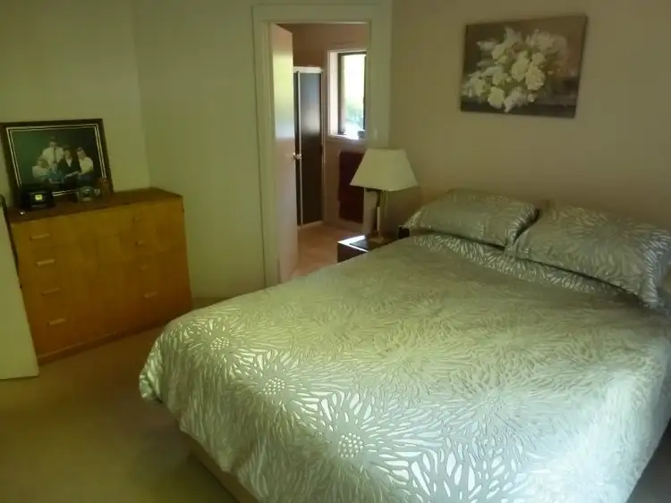 Sixth view of Homely house listing, 19 Bellshire Place, Mount Gambier SA 5290