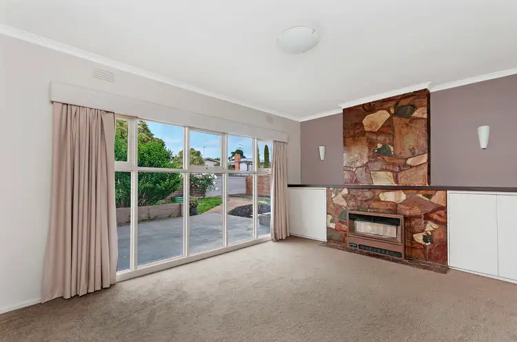 Second view of Homely house listing, 7 Queen Street, Hamilton VIC 3300