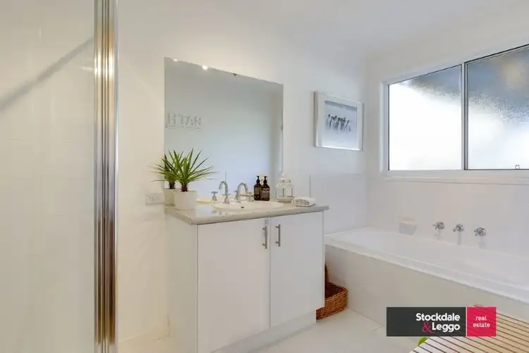 Sixth view of Homely house listing, 5 Holiday Court, Cowes VIC 3922