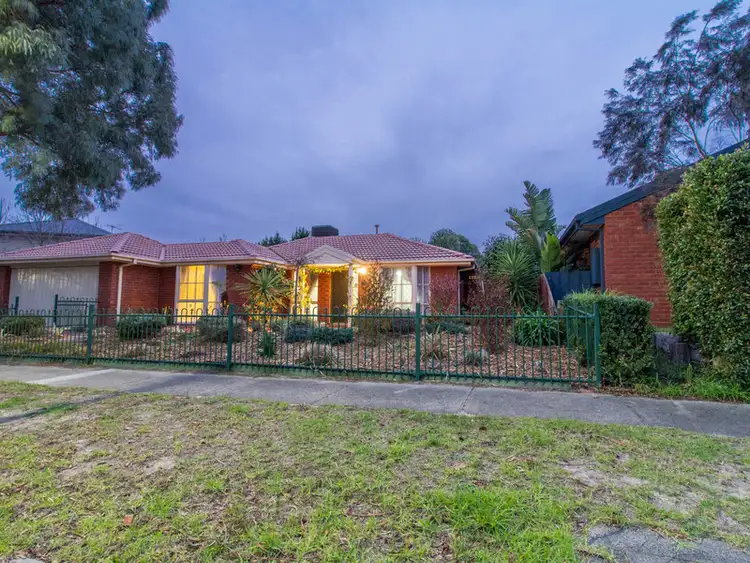 23 Bokissa Drive, Frankston VIC 3199