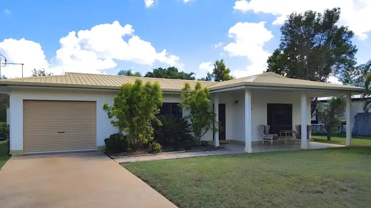 25 Rains Street, Mareeba QLD 4880