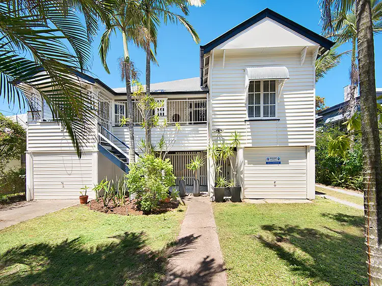 5 Woombye Street, Wooloowin QLD 4030