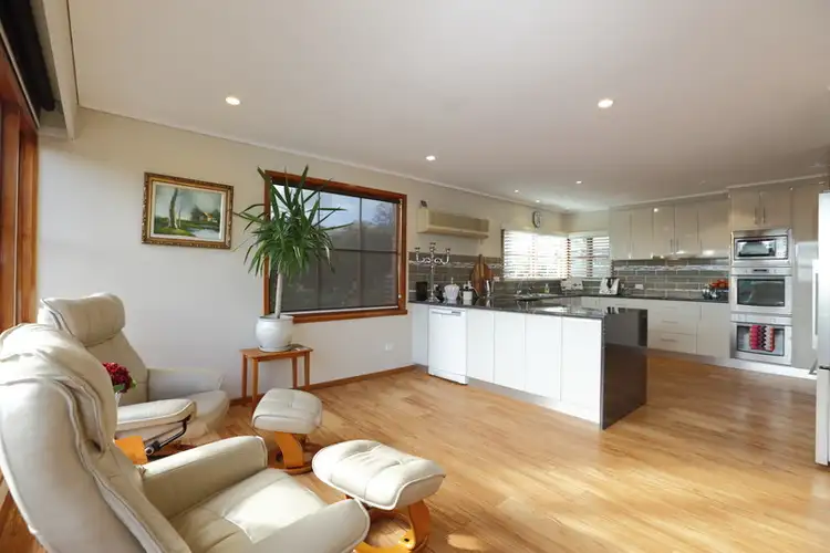 56 Grandview Avenue, Park Grove TAS 7320