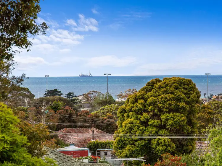 30 You Yangs Avenue, Dromana VIC 3936