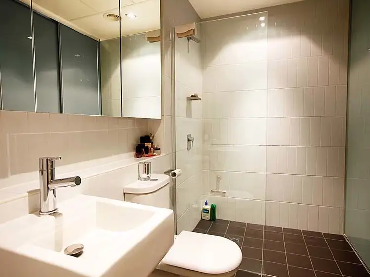 Fourth view of Homely apartment listing, 36 Vernon Terrace, Teneriffe QLD 4005