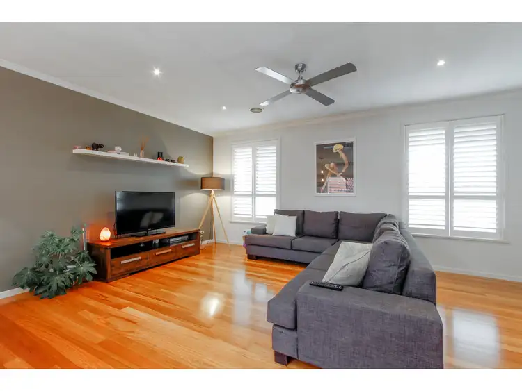 Third view of Homely house listing, 2 Cranswick Crescent, Sale VIC 3850