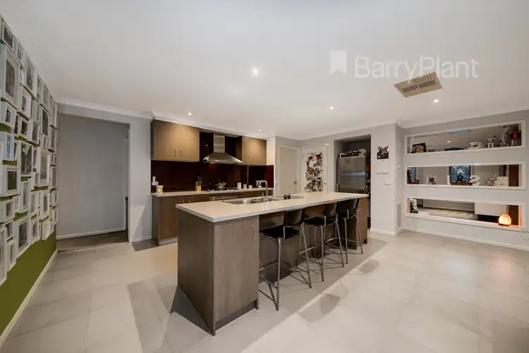 Sixth view of Homely house listing, 20 Lucerne Circuit, Pakenham VIC 3810