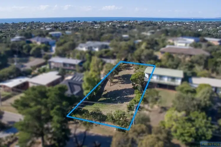 33 Fairhills Drive, Rye VIC 3941