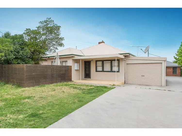 Main view of Homely unit listing, 1 / 1066 Waugh Road, North Albury NSW 2640