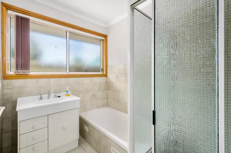 Sixth view of Homely unit listing, 2/110 Jubilee Highway West, Mount Gambier SA 5290