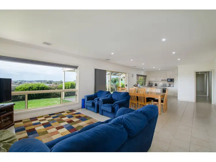 Fourth view of Homely house listing, 24 Bellevale Court, Mount Gambier SA 5290