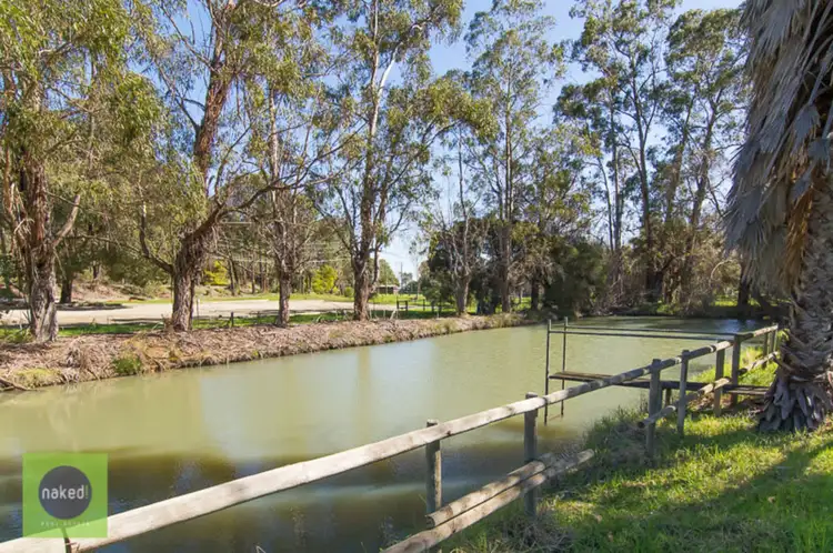 208 Canns Road, Bedfordale WA 6112