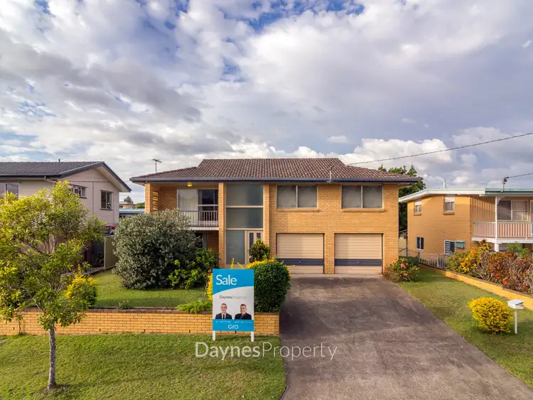 15 Leawarra Crescent, Ferny Hills QLD 4055