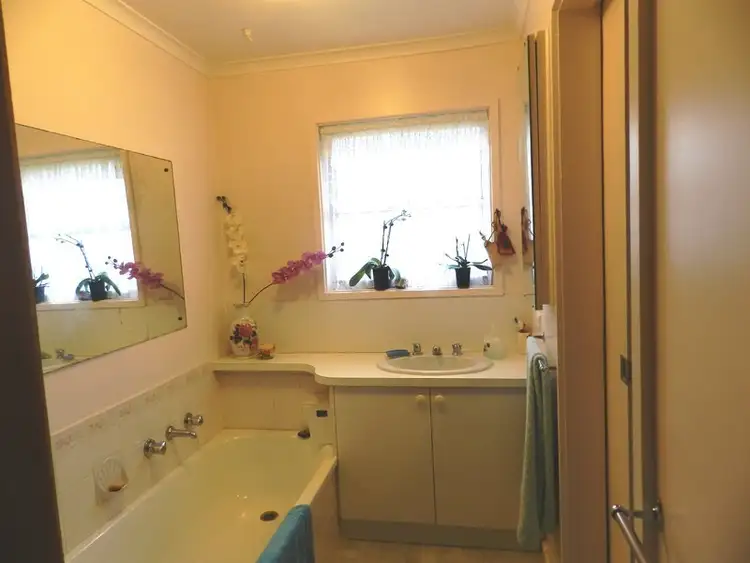 Fourth view of Homely house listing, 4 Jones Court, Shepparton VIC 3630