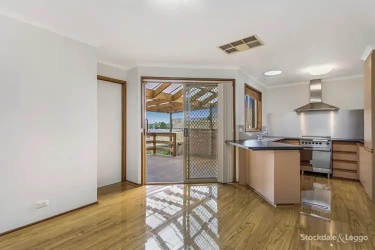 Second view of Homely house listing, 2/1 Heyington Circle, Narre Warren VIC 3805