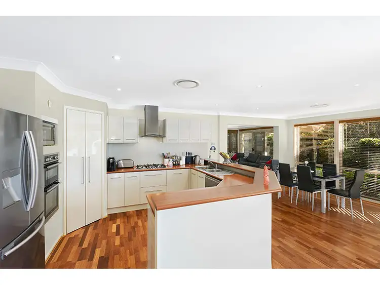 5 Begonia Place, Woongarrah NSW 2259