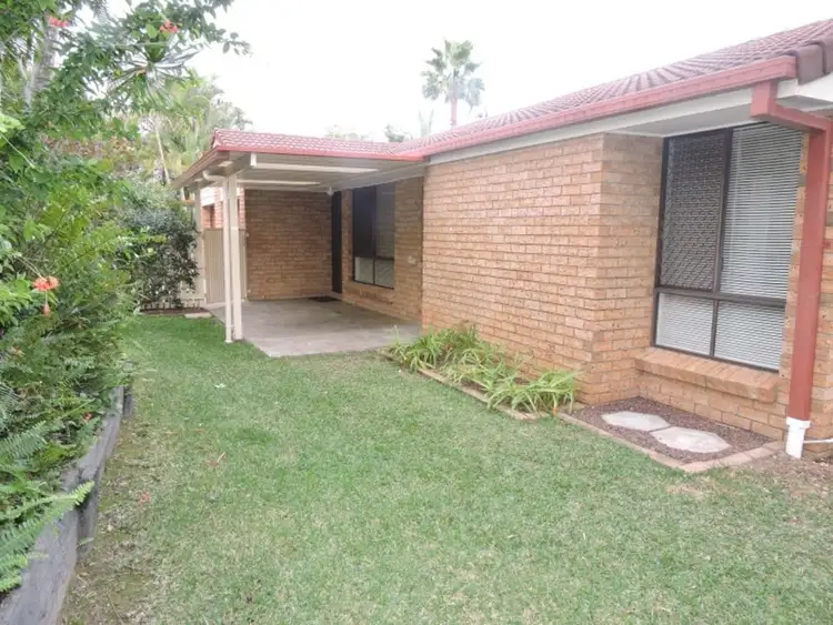 2/3 Morinda Way, Labrador QLD 4215