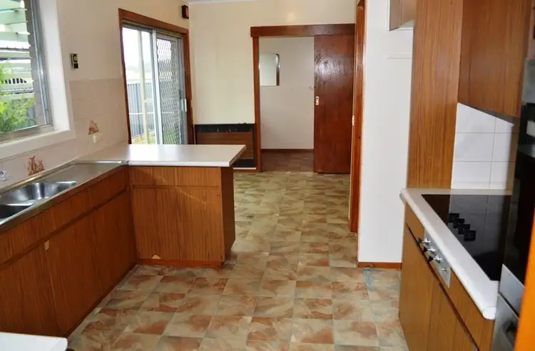 Fifth view of Homely house listing, 2 John Crescent, Colac VIC 3250