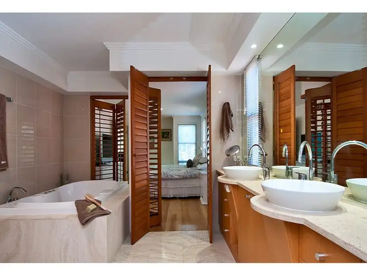 Third view of Homely semi-detached listing, 2/60 Woodroffe Avenue, Main Beach QLD 4217