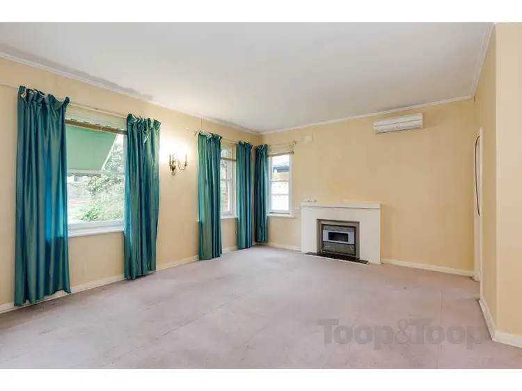 Fifth view of Homely house listing, 33 Jarvis Street, Erindale SA 5066