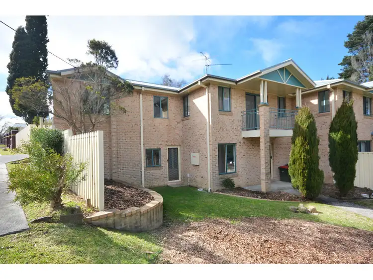 1/6 Buti Street, Katoomba NSW 2780
