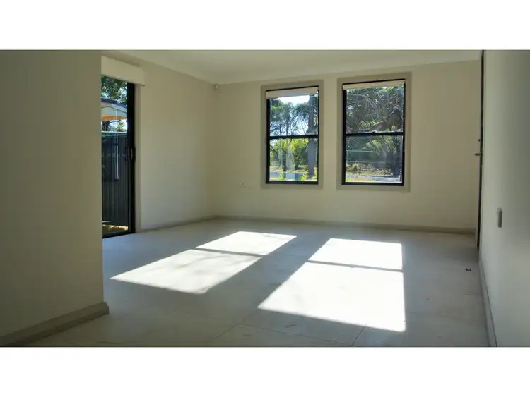 Fourth view of Homely villa listing, 1/50 Macquarie Road, Springwood NSW 2777