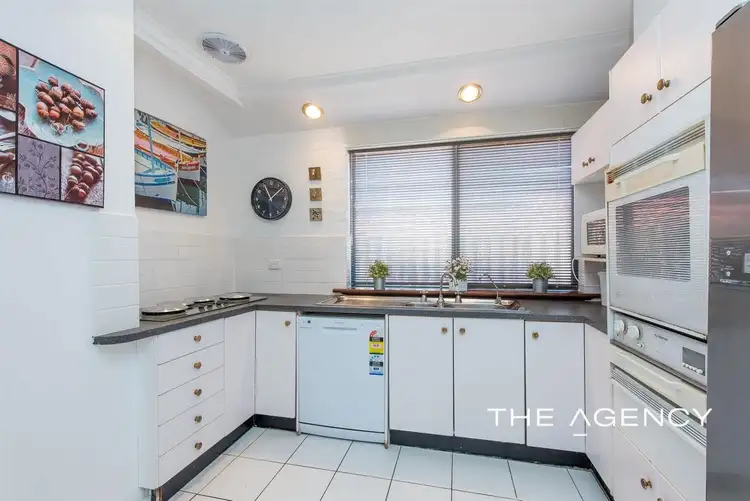 Sixth view of Homely house listing, 2 Stenness Place, Duncraig WA 6023