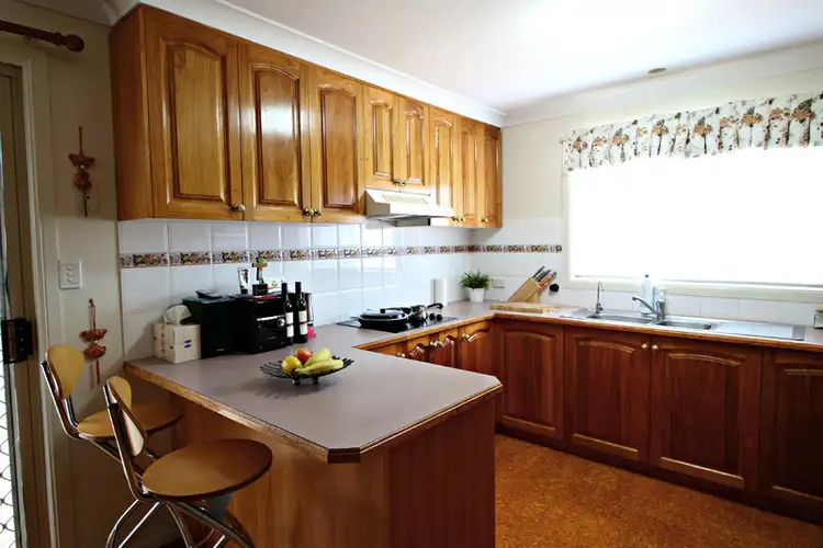 Fifth view of Homely unit listing, 1/2 Paulene Crescent, Kearneys Spring QLD 4350