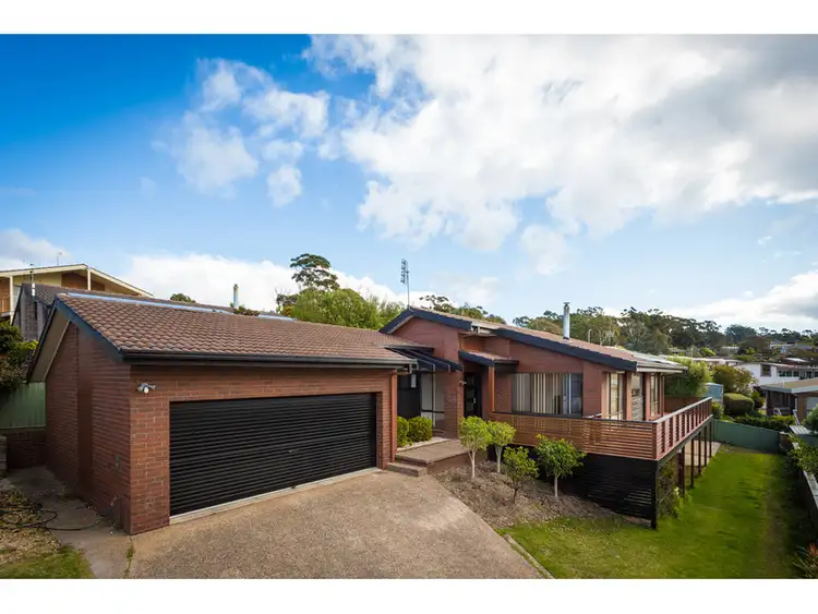 9 Seaview Place, Tura Beach NSW 2548