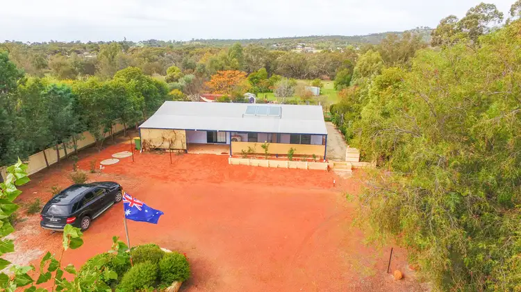 210 Avon Terrace, York WA 6302